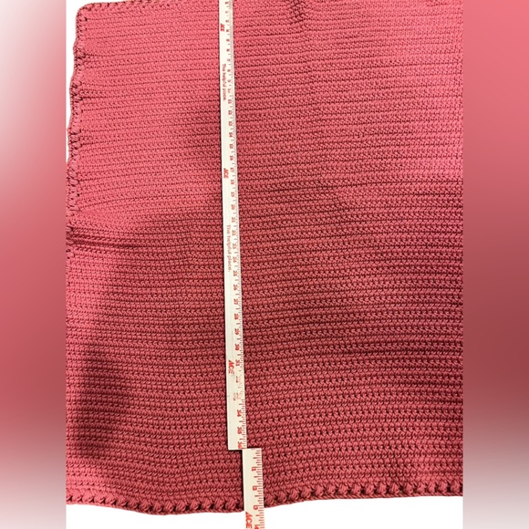 ❌Sold at live ❌Handcrafted rose colored crochet afghan - Picture 3 of 4